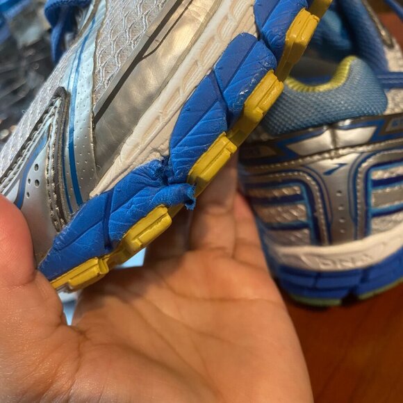 Brooks Women Adrenaline GTS15 1201741D179 Gray Lace Up Running Shoes Sz 7.5 Used - Picture 4 of 12